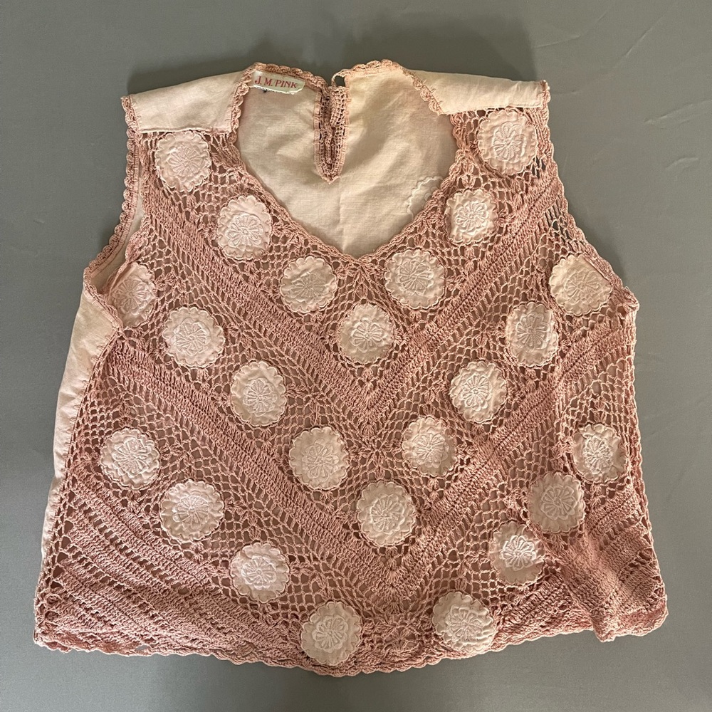Vintage pink crochet top